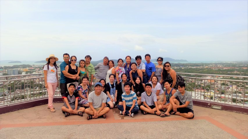 Sister Mos and Family in Phuket